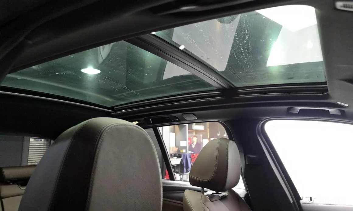 Фото 17 - BMW iX3