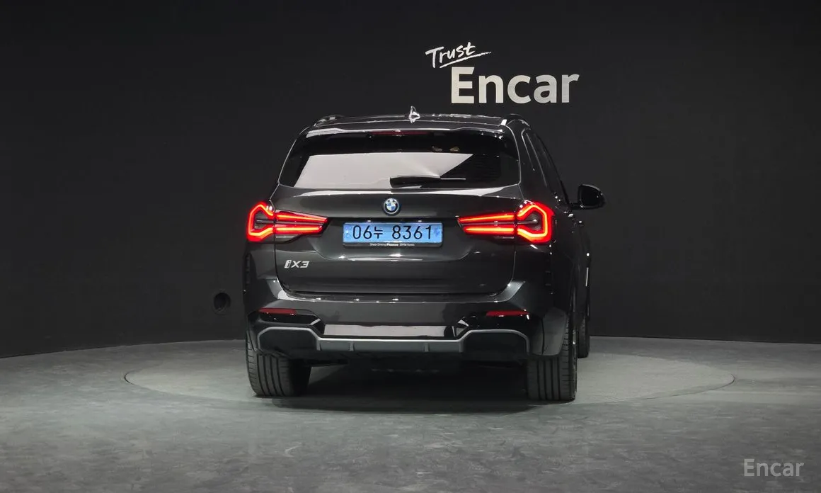 Фото 4 - BMW iX3