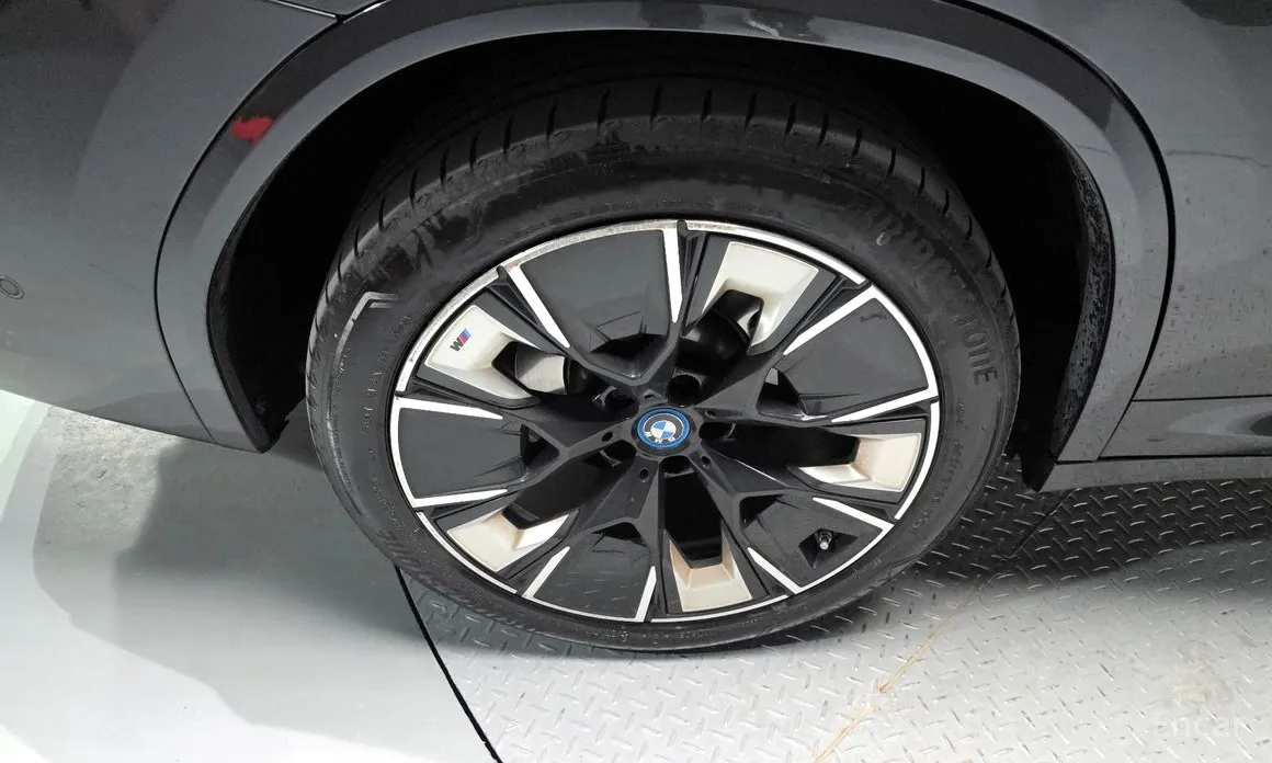 Фото 5 - BMW iX3