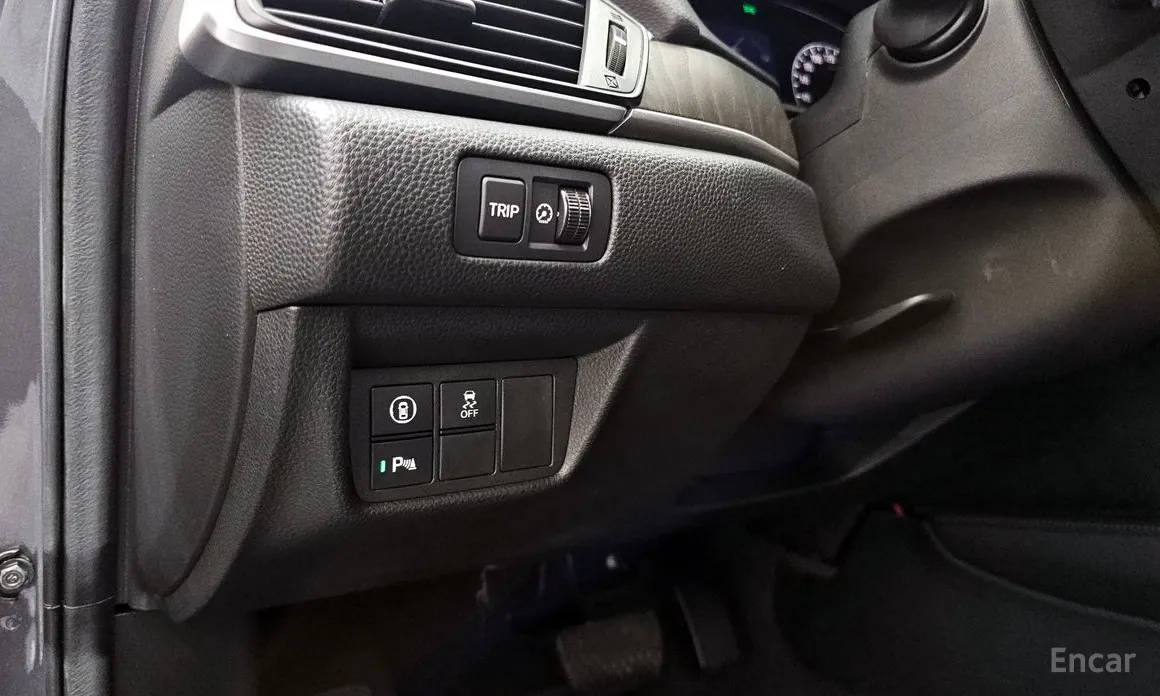 Фото 14 - Honda Accord