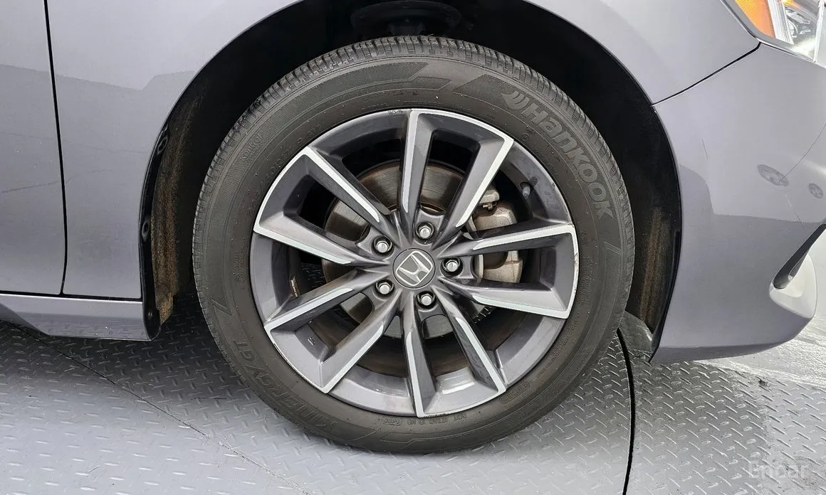 Фото 5 - Honda Accord