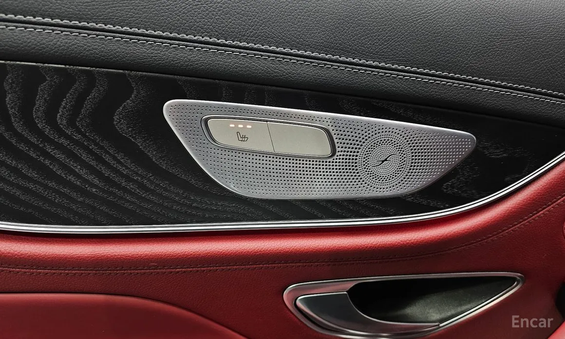 Фото 19 - Mercedes-Benz CLS-Class