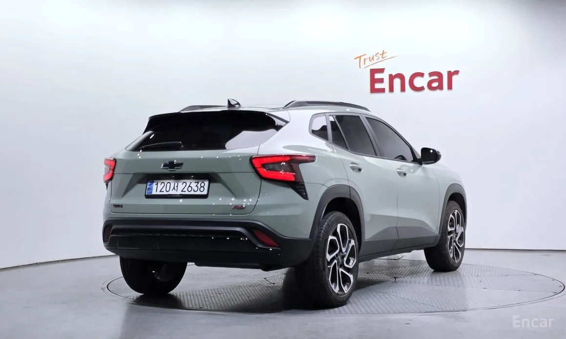 Фото 2 - Chevrolet Trax