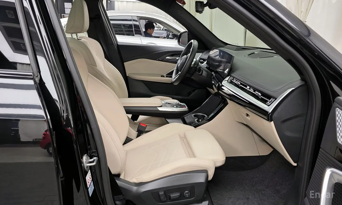 Фото 11 - BMW X1