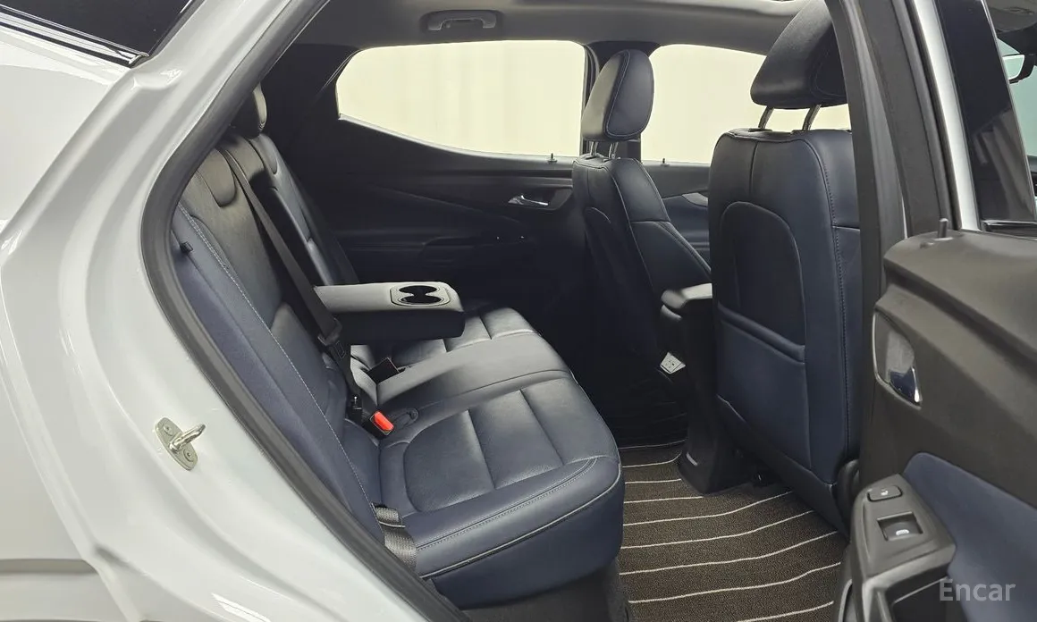 Фото 12 - Chevrolet Bolt EUV