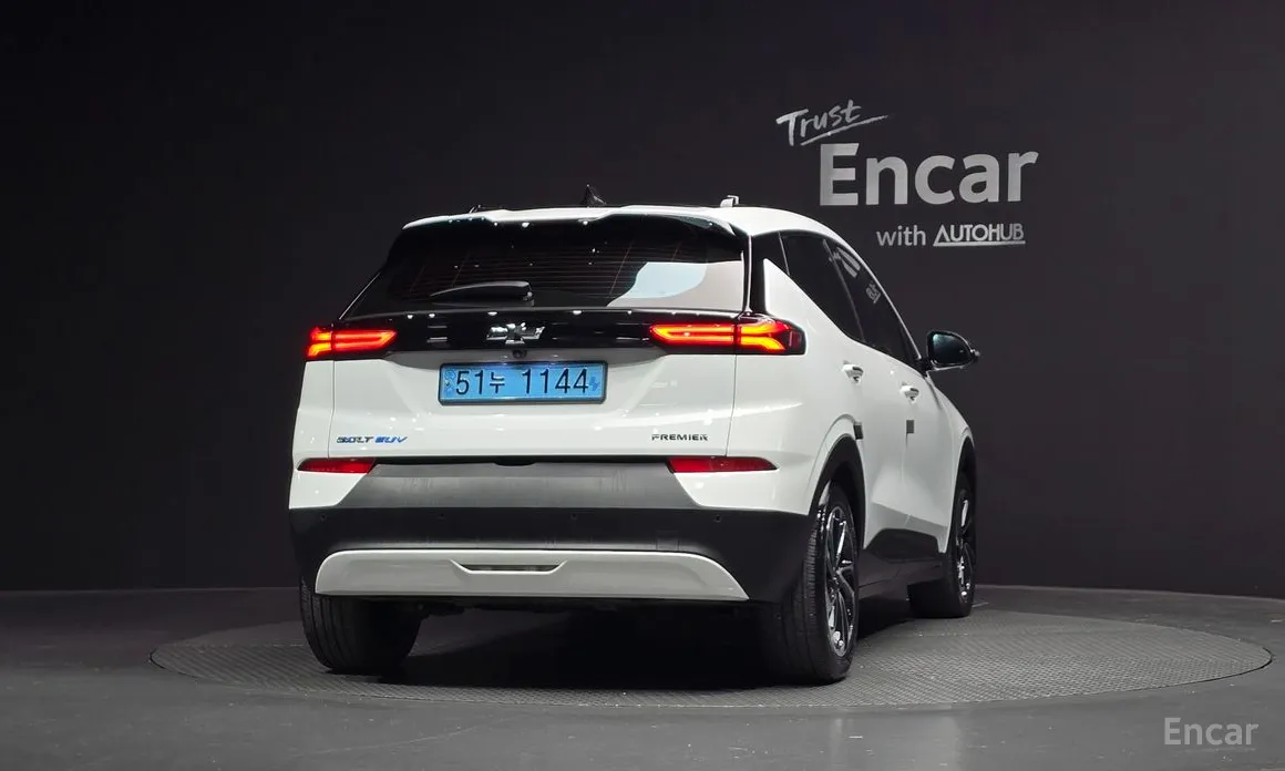 Фото 4 - Chevrolet Bolt EUV