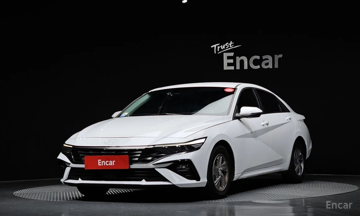 Фото 1 - Hyundai Avante