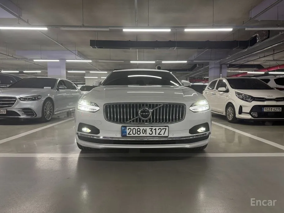 Фото 3 - Volvo S90