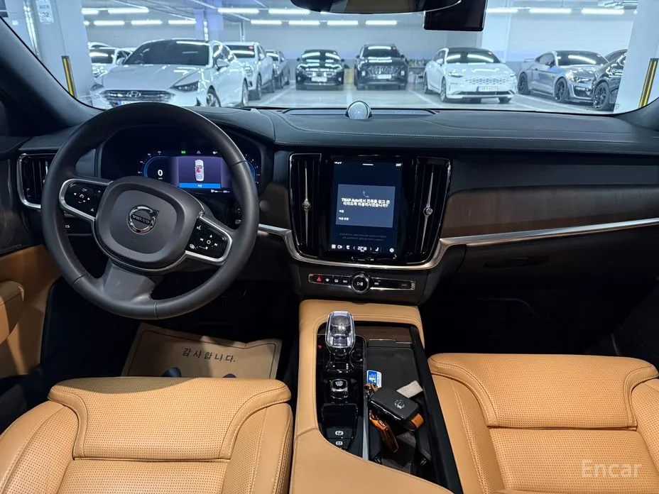 Фото 7 - Volvo S90