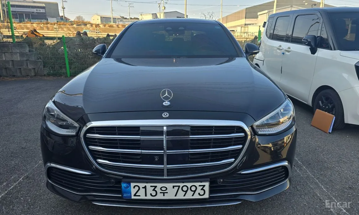 Фото 1 - Mercedes-Benz S-Class