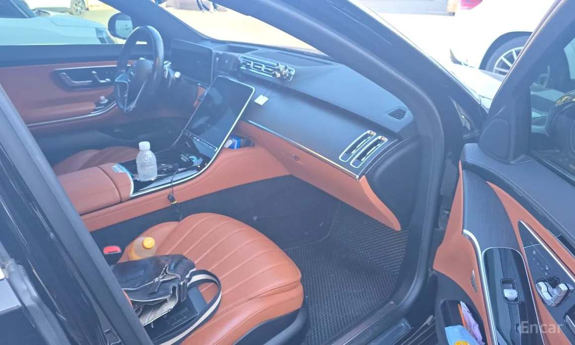 Фото 15 - Mercedes-Benz S-Class