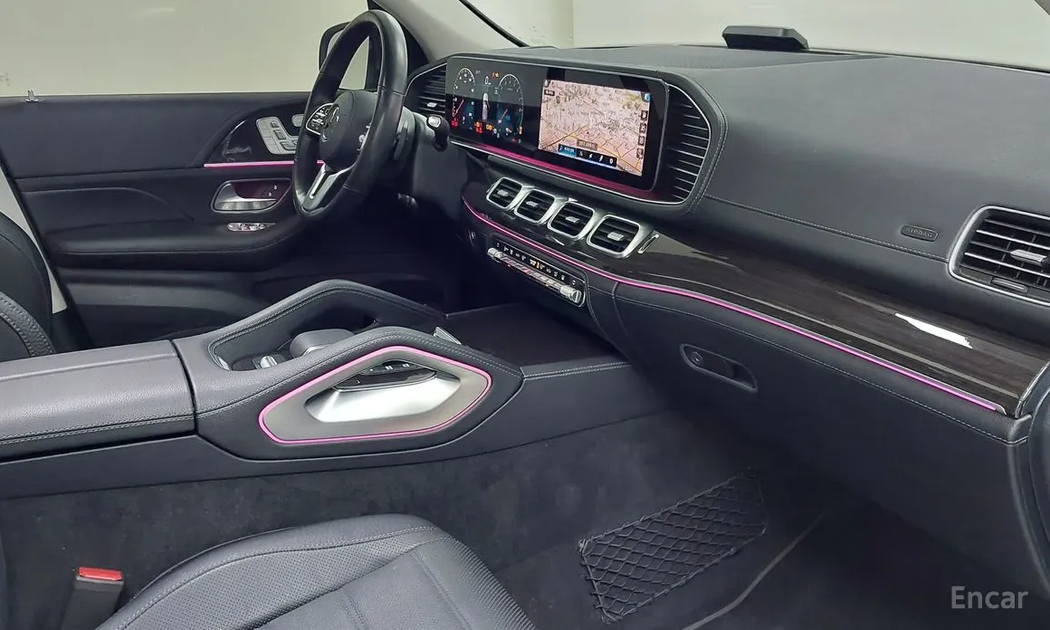 Фото 13 - Mercedes-Benz GLE-Class