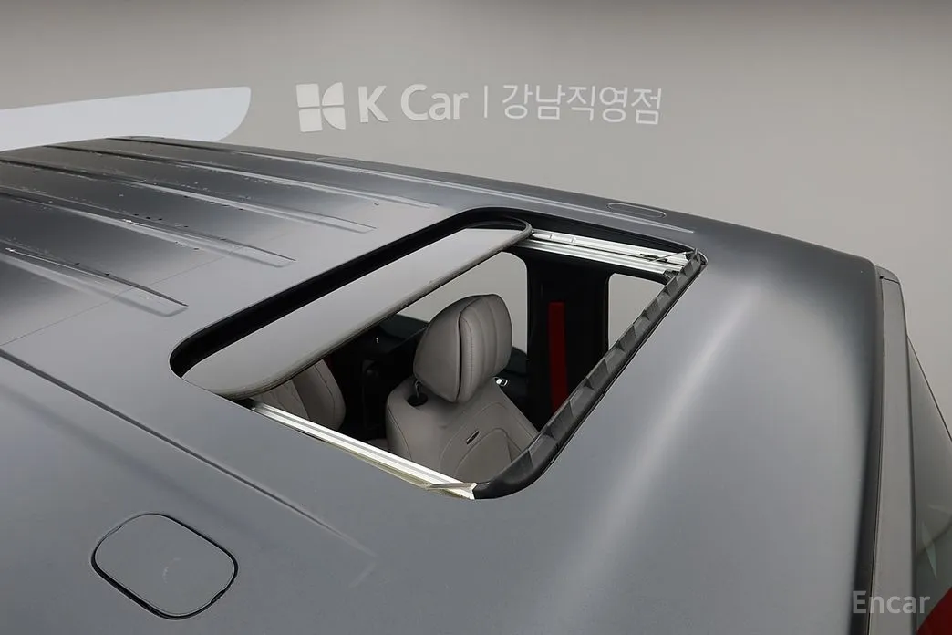 Фото 19 - Mercedes-Benz G-Class