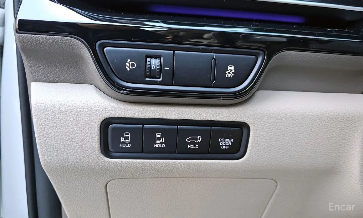 Фото 16 - Kia Carnival