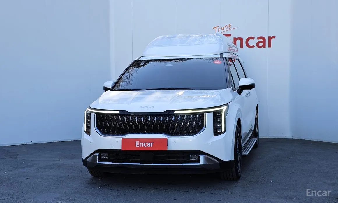 Фото 3 - Kia Carnival