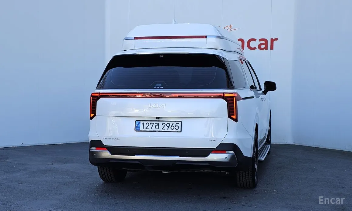 Фото 4 - Kia Carnival