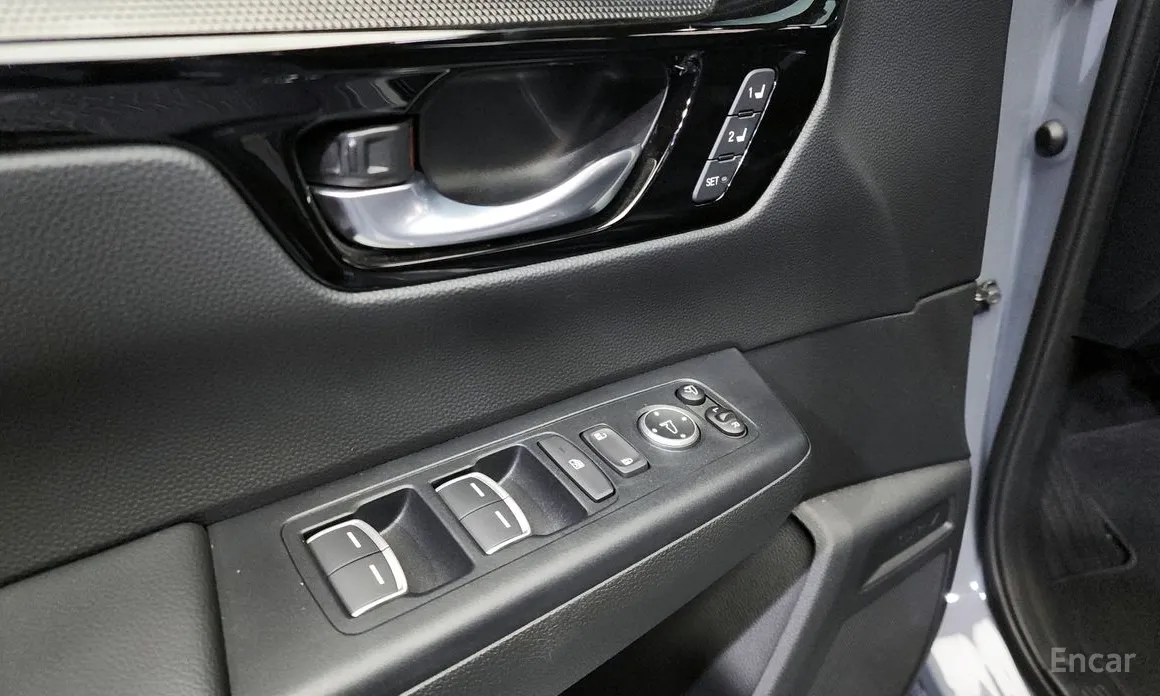 Фото 14 - Honda CR-V