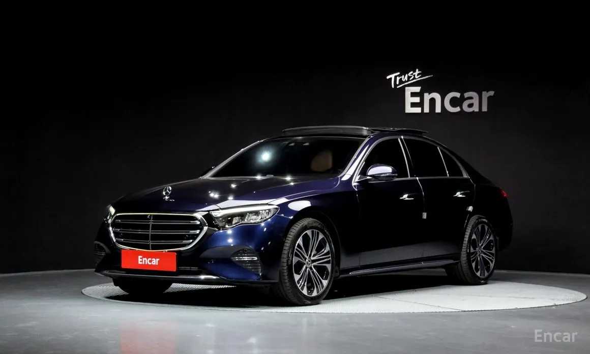 Фото 1 - Mercedes-Benz E-Class