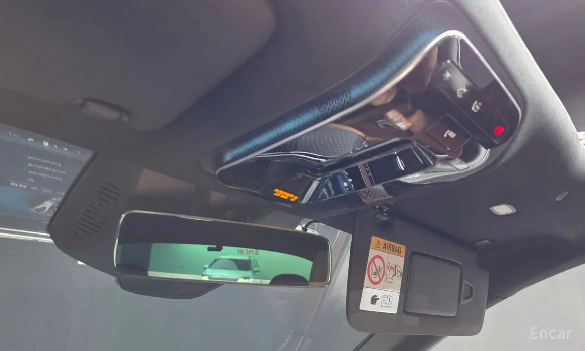 Фото 17 - Mercedes-Benz E-Class