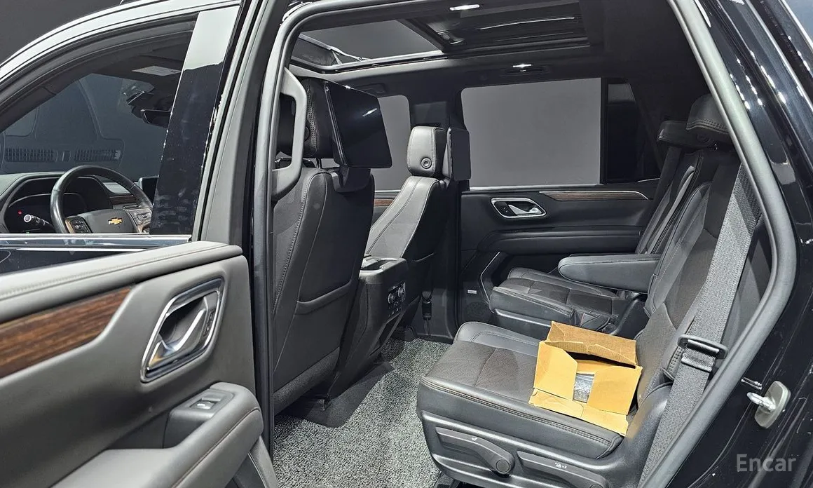 Фото 12 - Chevrolet Tahoe