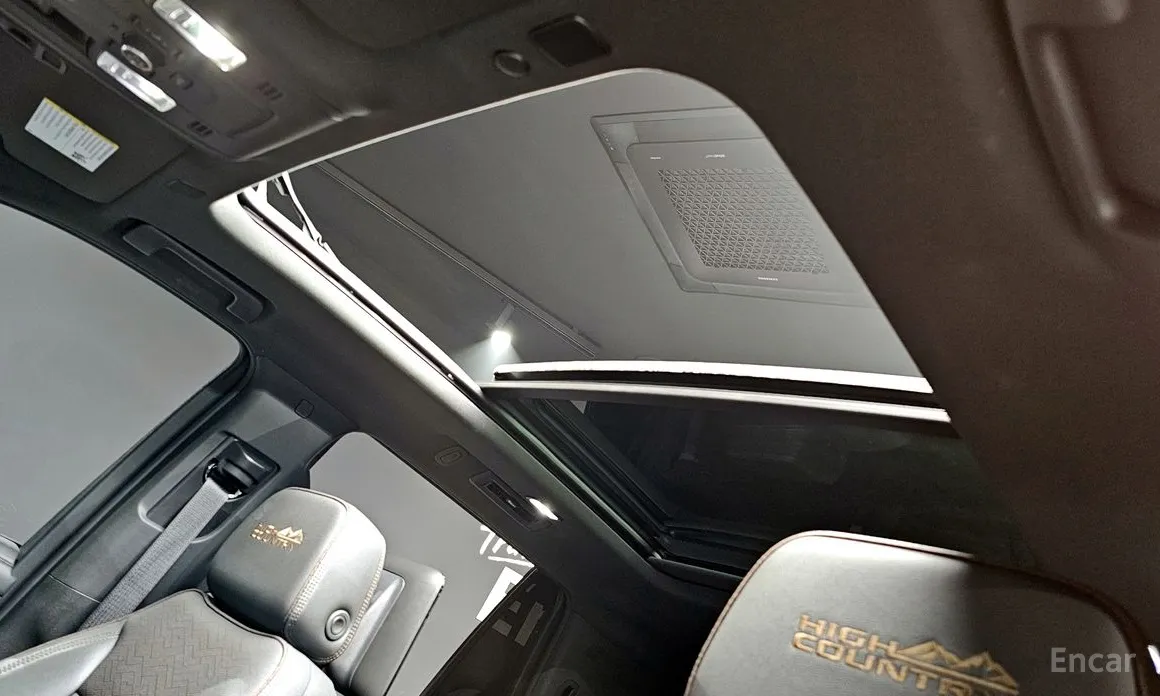 Фото 19 - Chevrolet Tahoe