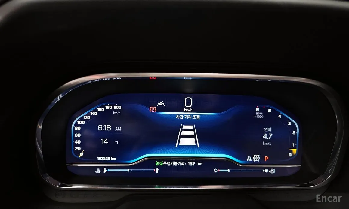 Фото 8 - Chevrolet Tahoe