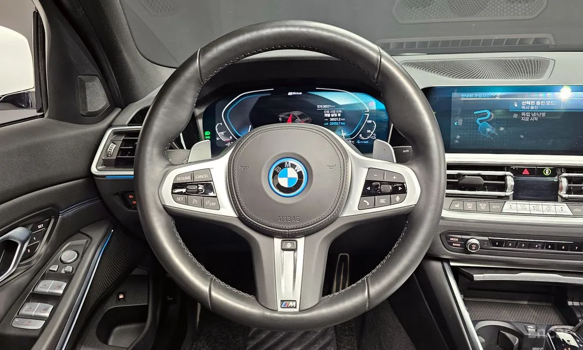 Фото 13 - BMW 3 Series