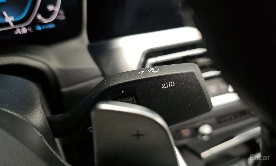 Фото 15 - BMW 3 Series