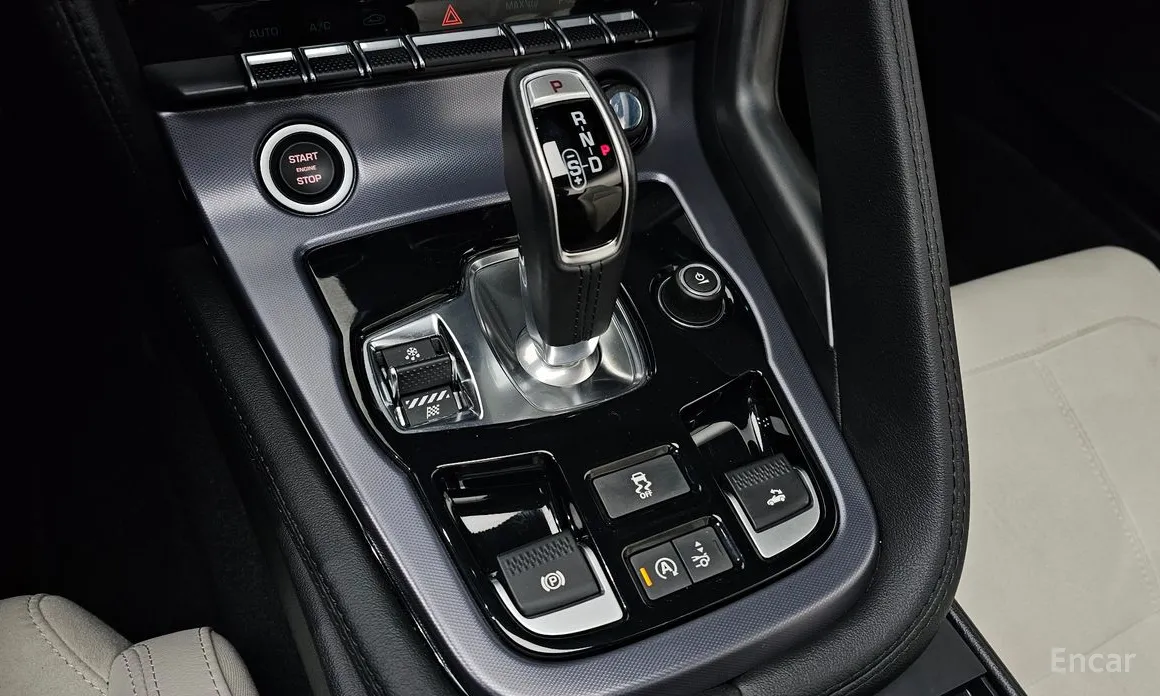 Фото 9 - Jaguar F-Type