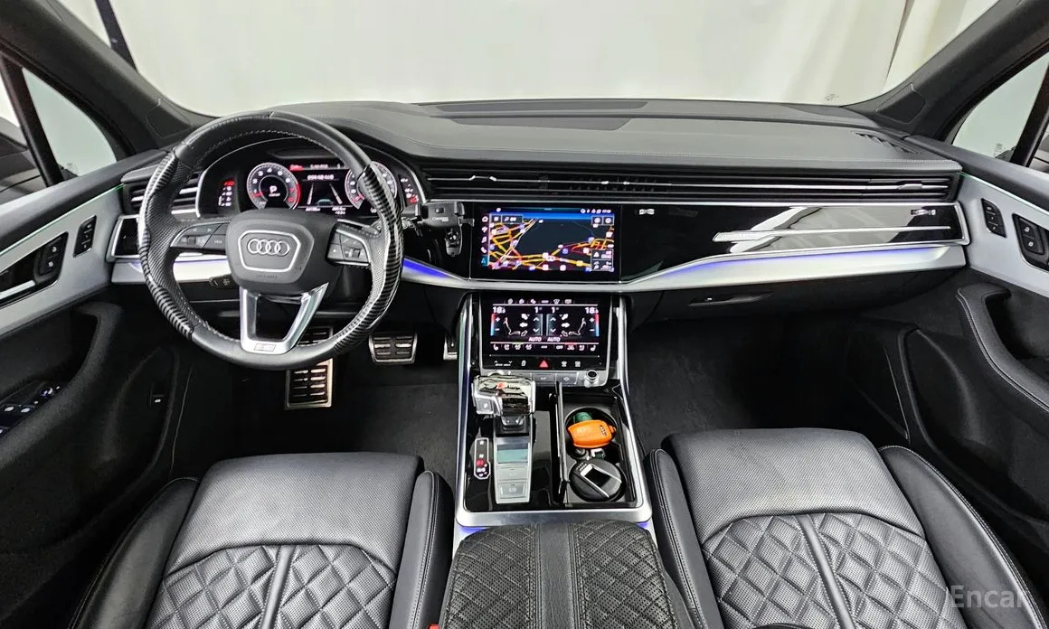 Фото 7 - Audi Q7