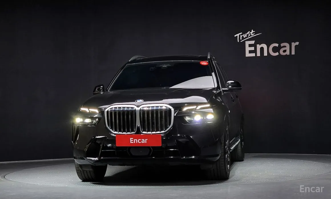 Фото 3 - BMW X7