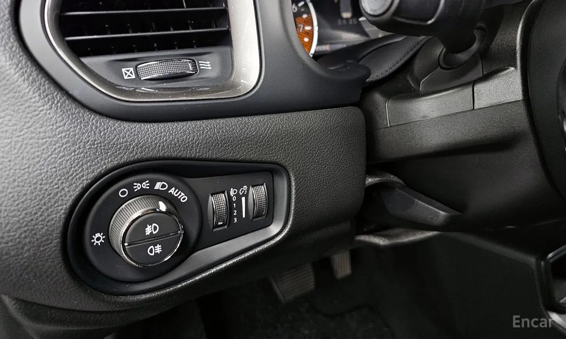 Фото 14 - Jeep Renegade