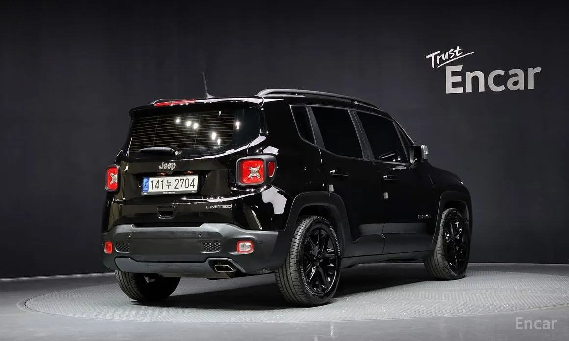 Фото 2 - Jeep Renegade