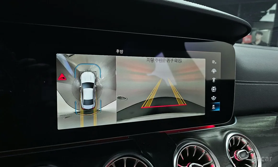 Фото 16 - Mercedes-Benz CLS-Class