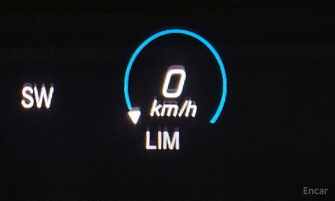 Фото 19 - Mercedes-Benz CLS-Class