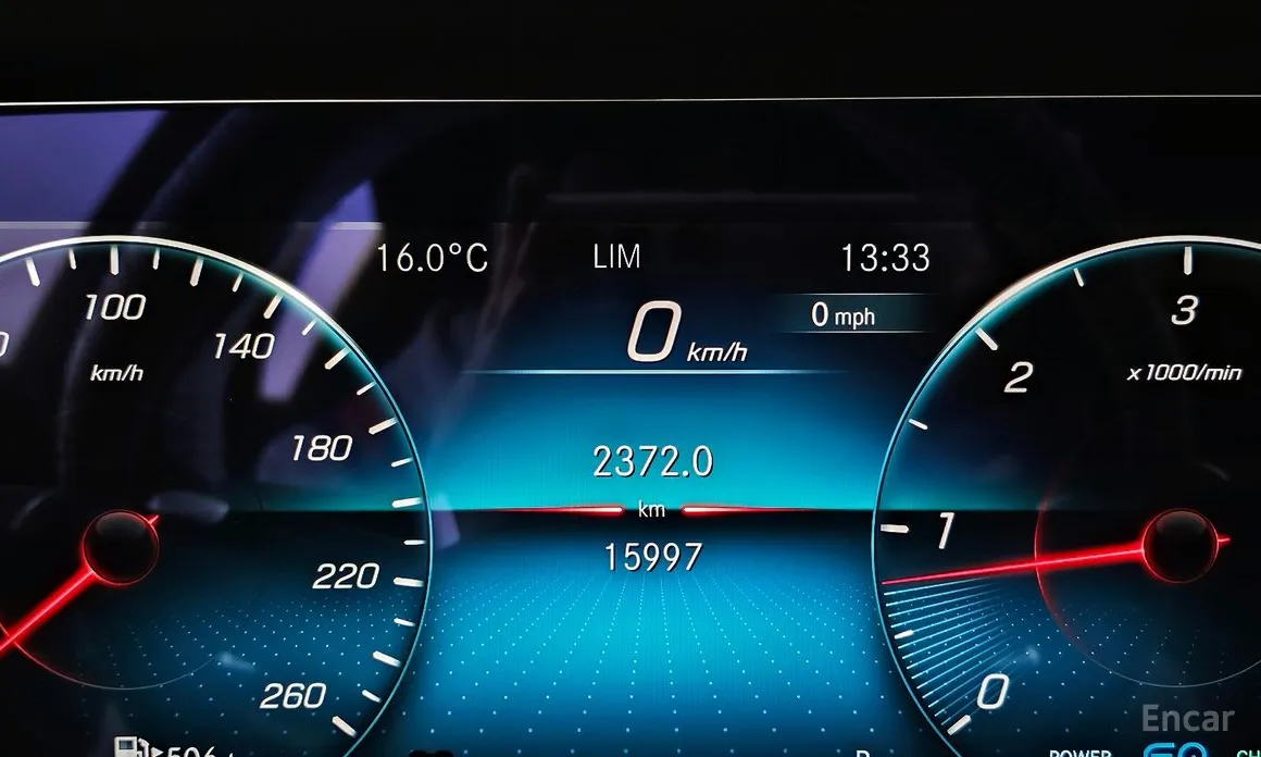 Фото 8 - Mercedes-Benz CLS-Class