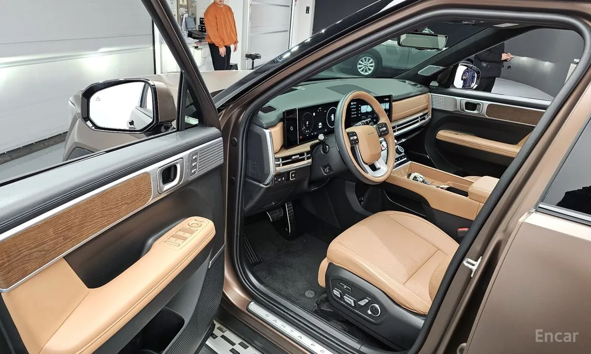 Фото 10 - Hyundai Santa Fe