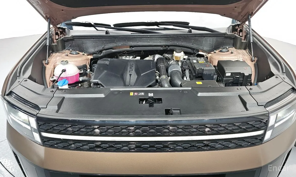 Фото 6 - Hyundai Santa Fe