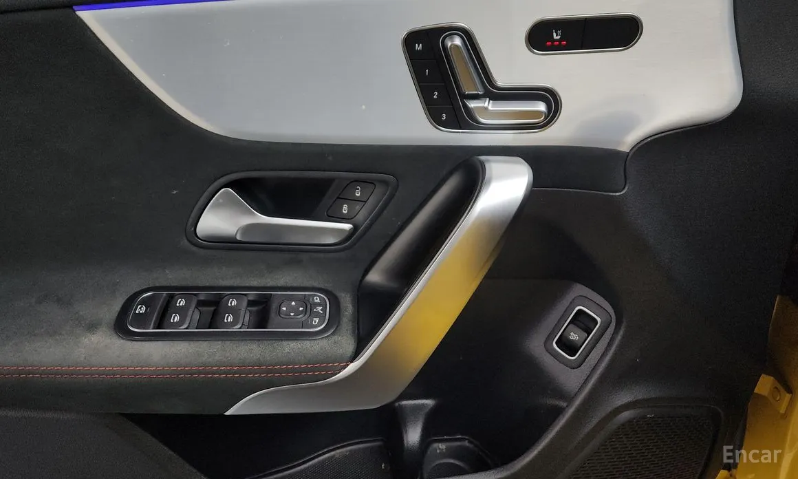 Mercedes-Benz CLA-Class 2020 CLA250 4MATIC