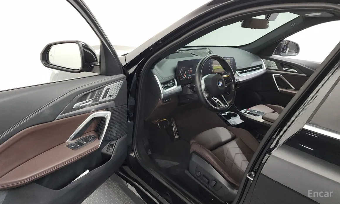 Фото 10 - BMW X1