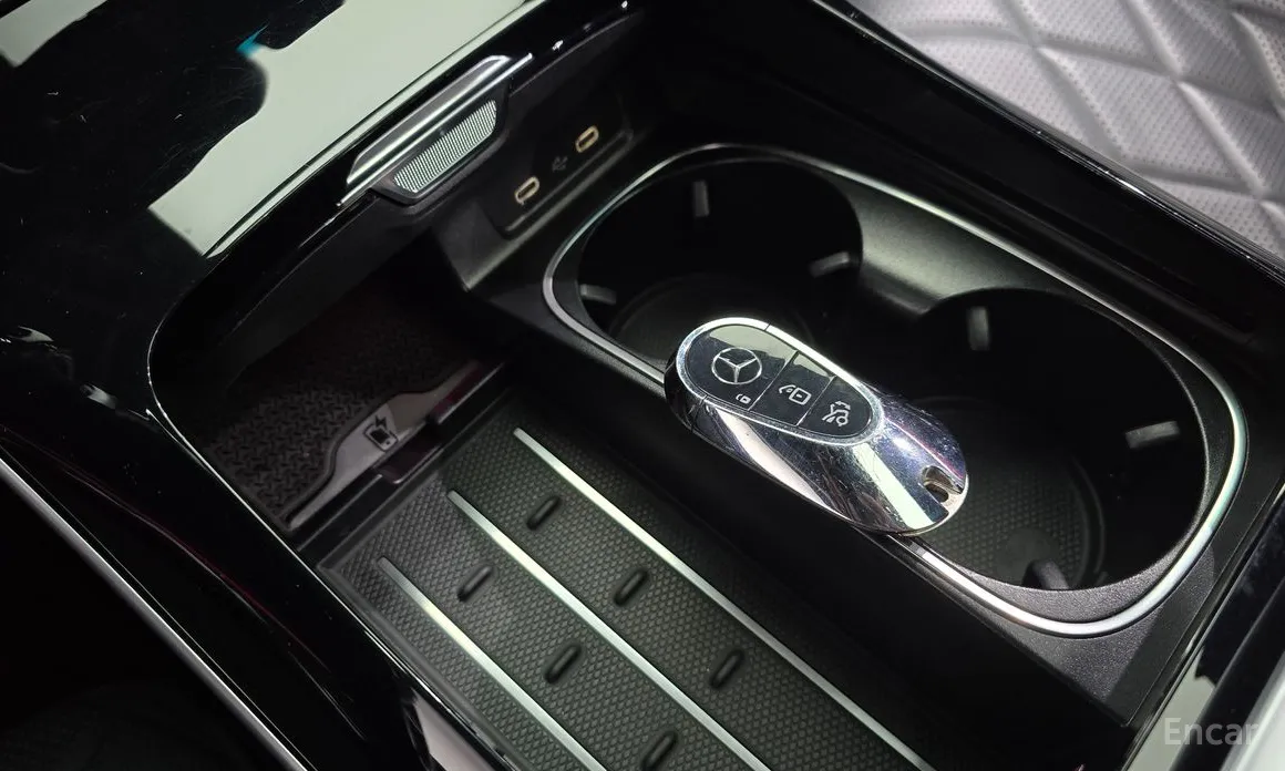 Фото 9 - Mercedes-Benz S-Class