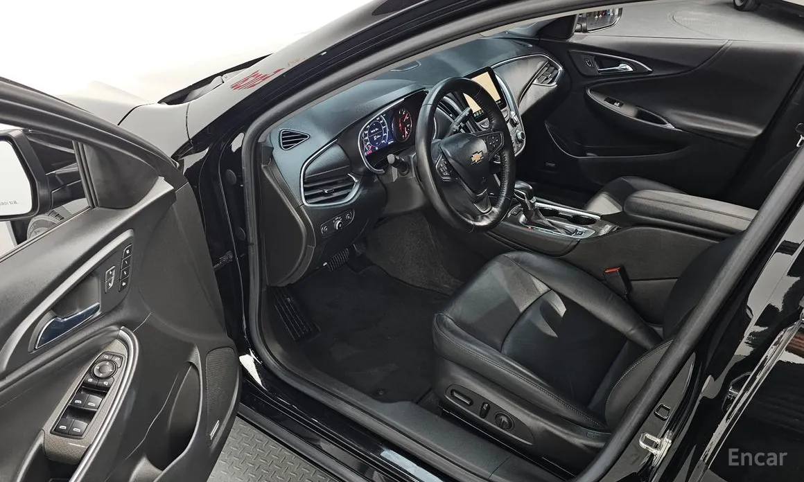 Фото 11 - Chevrolet Malibu