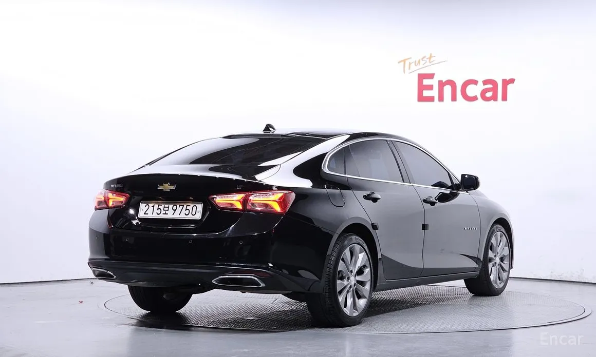 Фото 2 - Chevrolet Malibu