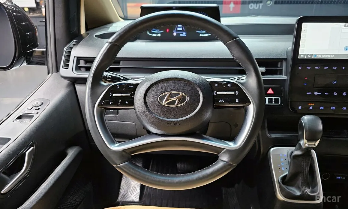 Фото 13 - Hyundai Staria