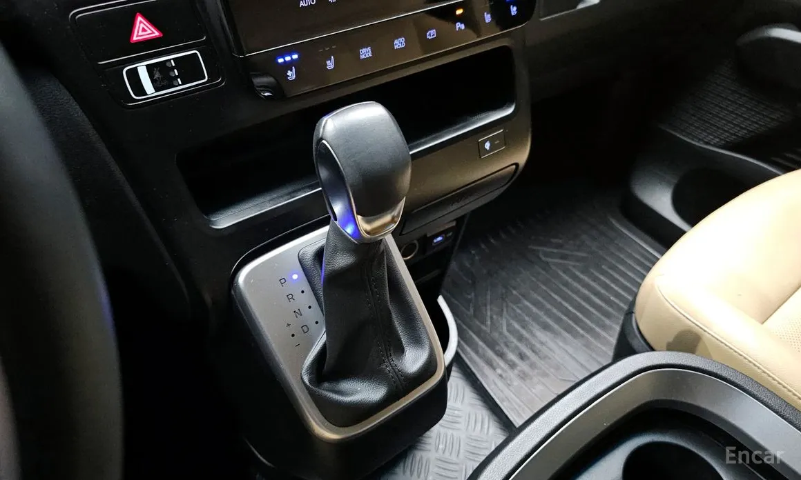 Фото 9 - Hyundai Staria