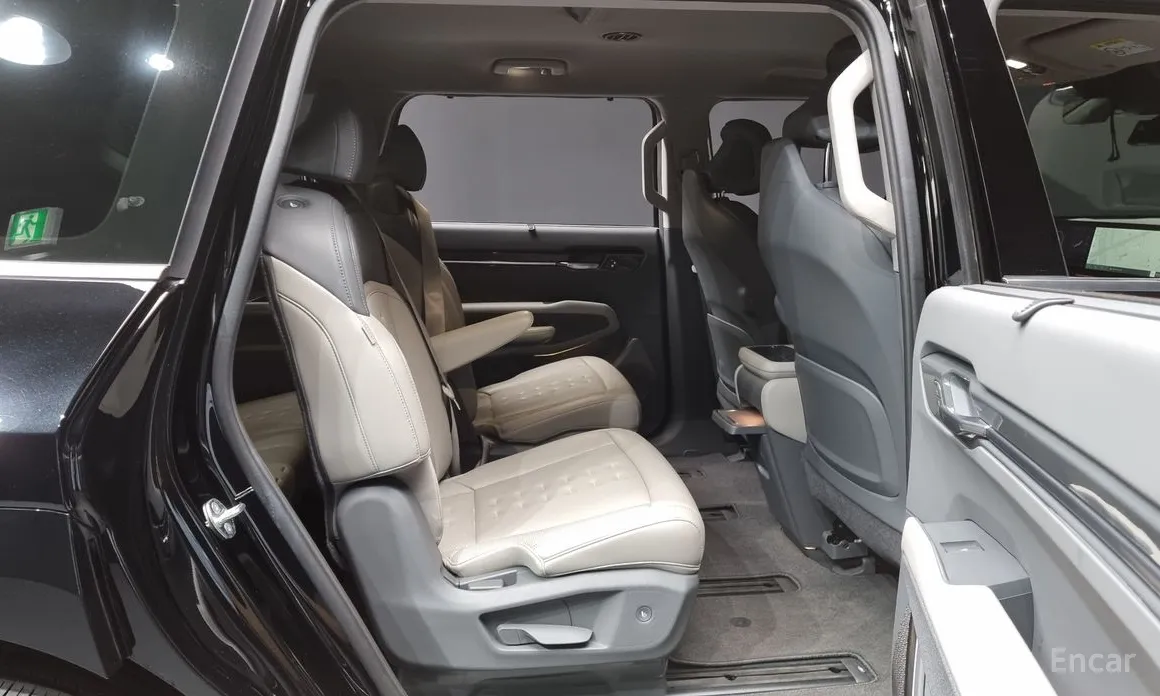 Фото 12 - Kia EV9