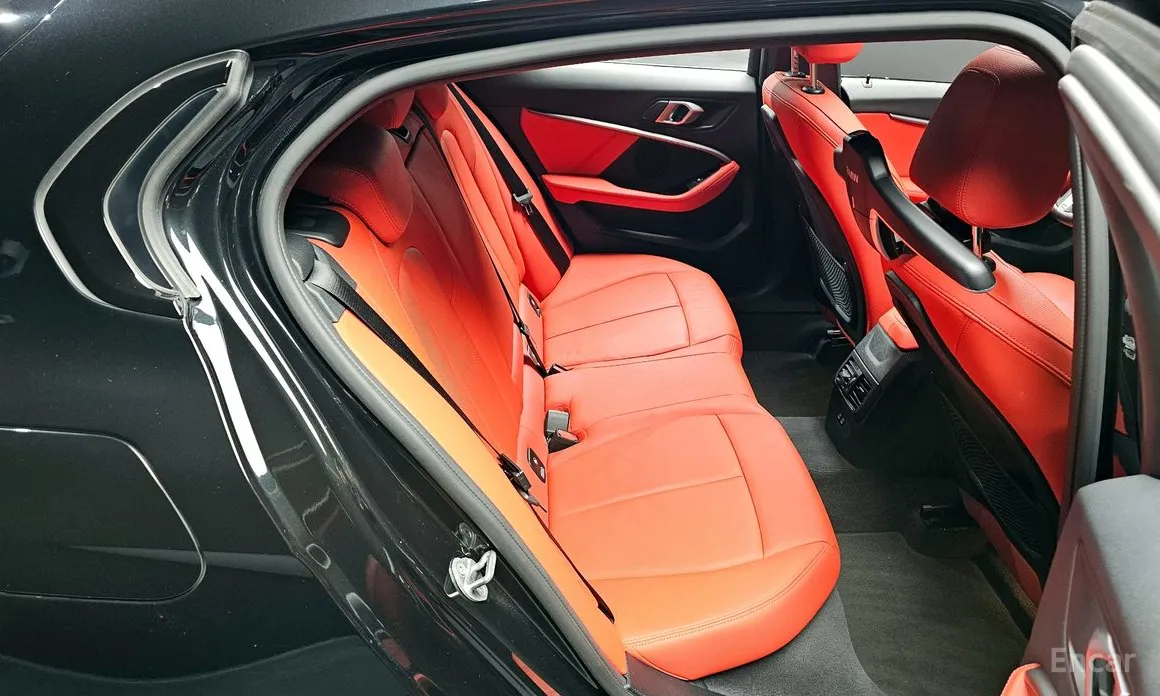 Фото 11 - BMW 1 Series