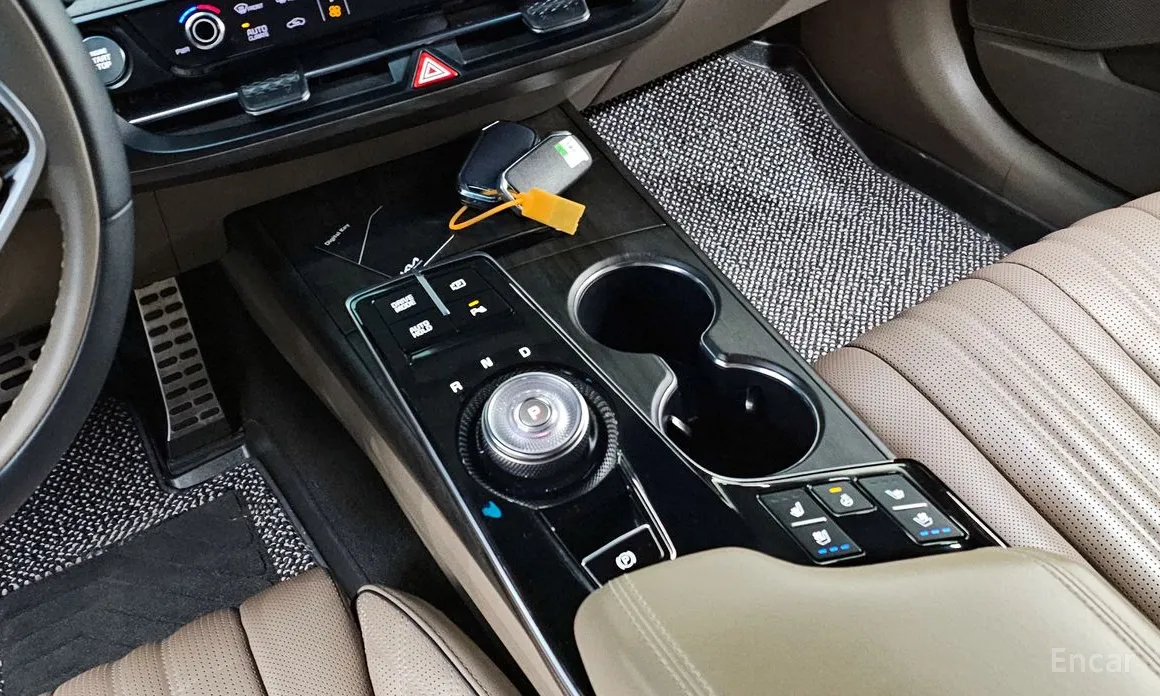 Фото 9 - Kia K8