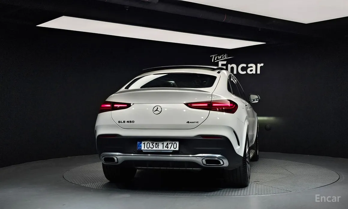 Фото 4 - Mercedes-Benz GLE-Class