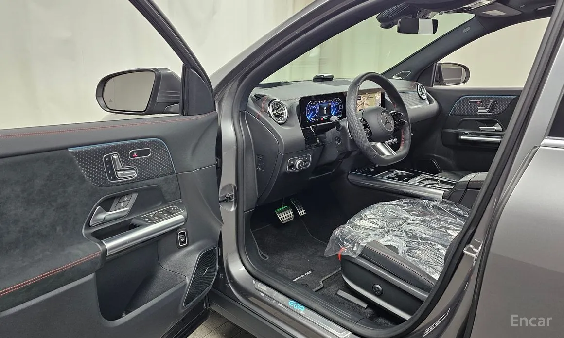 Фото 10 - Mercedes-Benz EQA